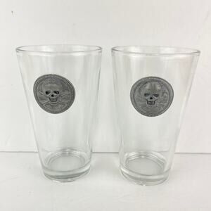 Pair of Clear Pint Glasses with Pewter Skull & Crossbones Medallions